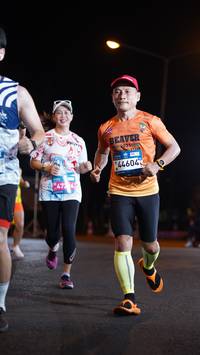 BIB: 472, 021, 44604
                            <button type="button" onclick="openModal(23096488)" class="btn btn-primary btn-sm float-right btn-popup" data-toggle="modal" data-target=".modal-high-quality">
                        <i class="fas fa-shopping-cart"></i> Add to Cart
                    </button>
                                            <button type="button" onclick="isThisMe(23096488, true)" class="btn btn-success btn-sm float-right btn-popup btn-isme hidden" data-toggle="tooltip" data-placement="bottom" title="นี่คือรูปของคุณใช่ไหม คลิกที่นี่เพื่อเอาเข้าอัลบั้ม">
                        <i class="fas fa-plus"></i> Add to album
                    </button>
                    <button type="button" onclick="isThisMe(23096488, false)" class="btn btn-warning btn-sm float-right btn-popup btn-isnotme hidden">
                        <i class="fas fa-ban"></i> Remove from album
                    </button>